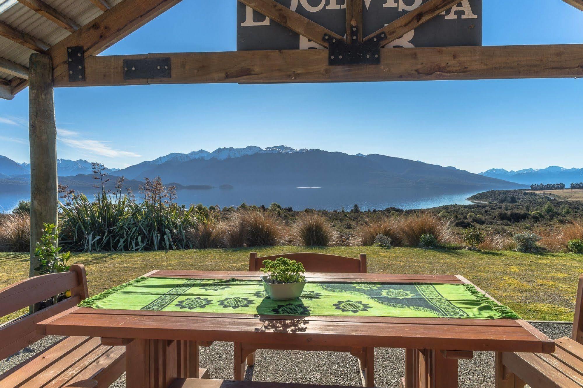 Loch Vista Bed & Breakfast Te Anau Exterior foto