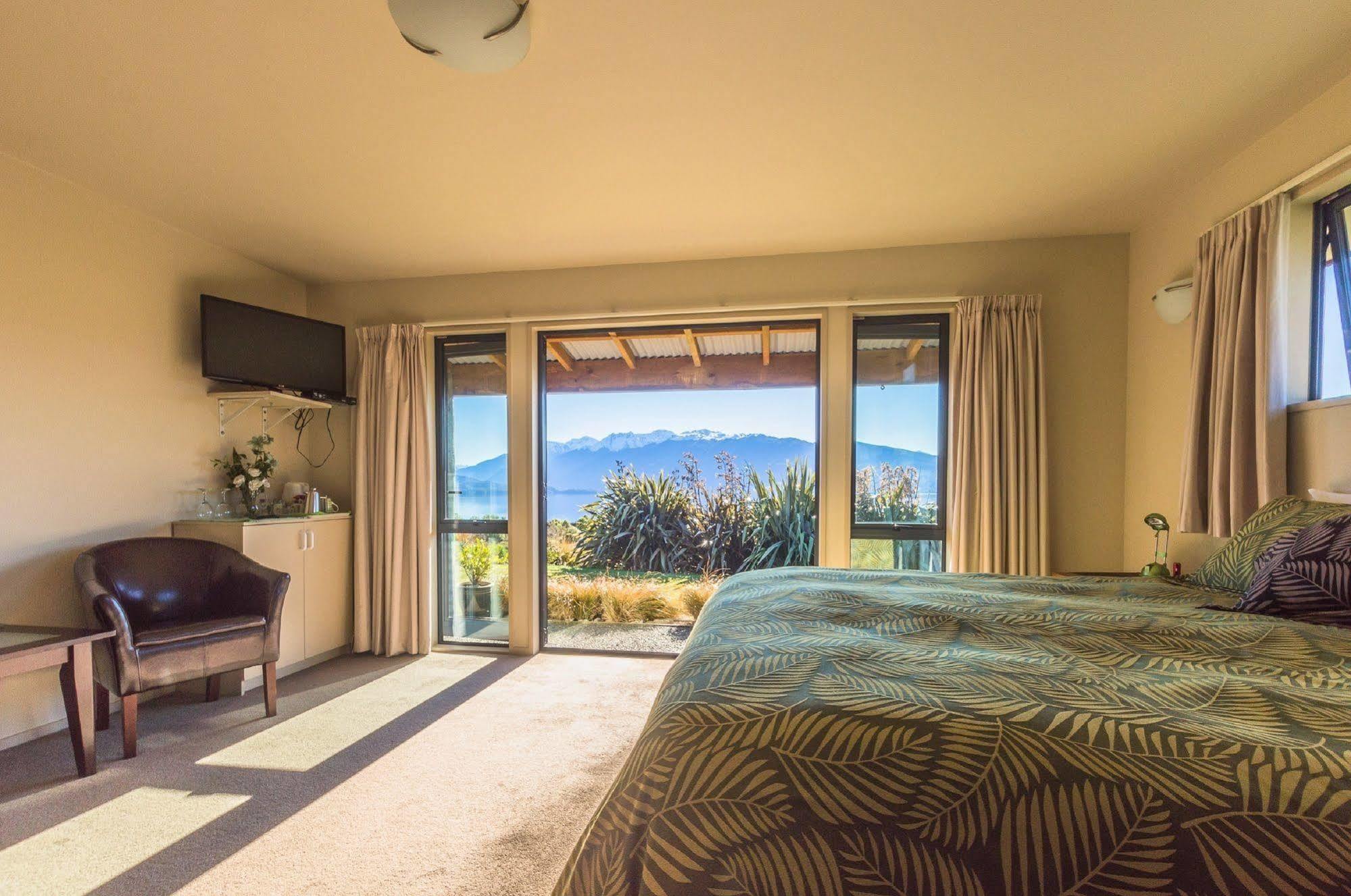 Loch Vista Bed & Breakfast Te Anau Exterior foto