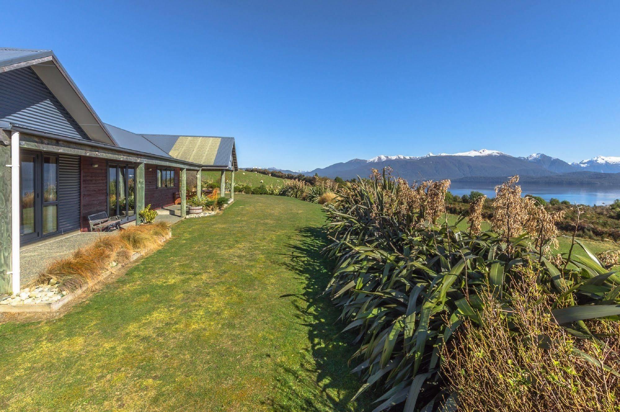 Loch Vista Bed & Breakfast Te Anau Exterior foto